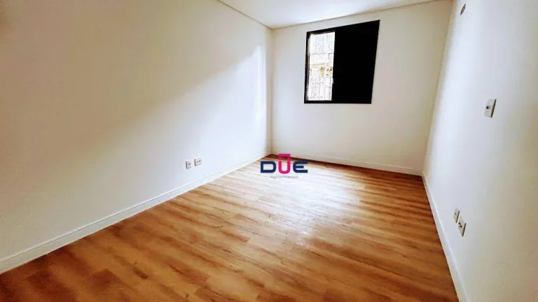 Imagem Casa com 4 dormitórios à venda, 244 m² por R$ 1.800.000 - Embaré - Santos/SP