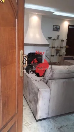 Imagem Lindo sobrado em rua sem saída,5 Dorms c suite, varanda ,piscina ,4 vagas,B.petropilis,São bernardo campo