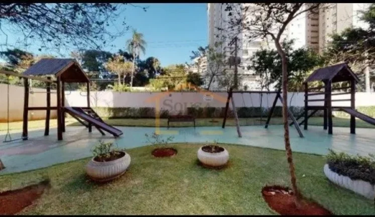 Imagem Apartamento 3 dormitórios, sendo 1 suíte, sala para 2 ambientes, pisos em madeira, sacada, cozinha...
