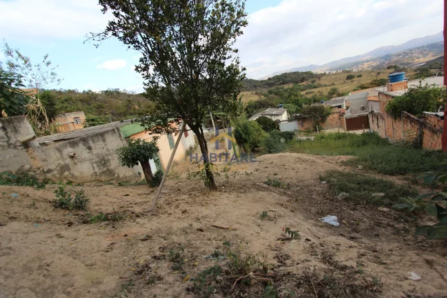 Imagem LOTES COM CASA NO SERRA DOURADA