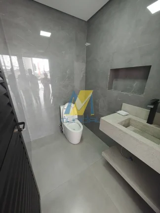 Imagem Salão Comercial para Locação | 220m² | Excelente Visibilidade e Estrutura