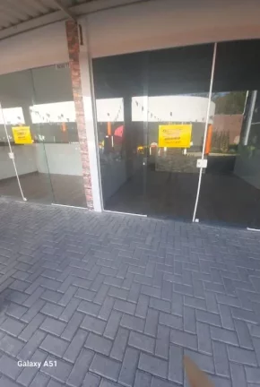 Imagem Box/Garagem para alugar por R$ 2.400,00/mês - Jardim São João - Ferraz de Vasconcelos/SP