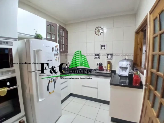 Imagem Casa para Venda em Limeira, Jardim Ipanema, 2 dormitórios, 1 banheiro, 2 vagas