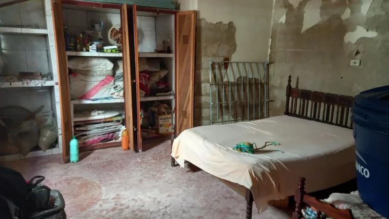 Imagem Casa para Venda em Itanhaém, Jardim das Palmeiras, 2 dormitórios, 2 banheiros, 3 vagas