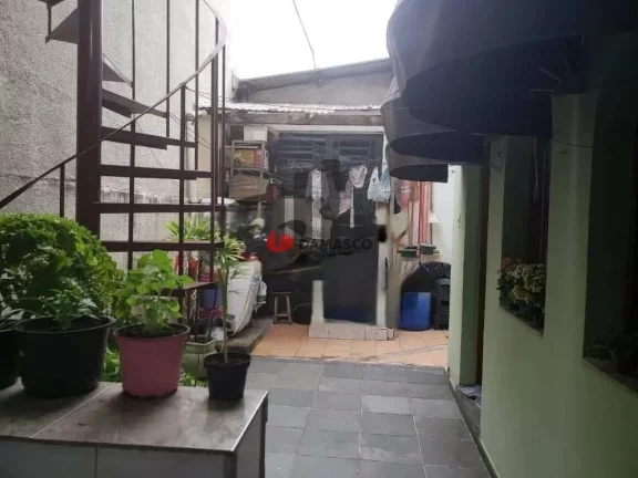 Imagem Sobrado à venda 2 Quartos, 2 Vagas, 225M², Cerâmica, São Caetano do Sul - SP