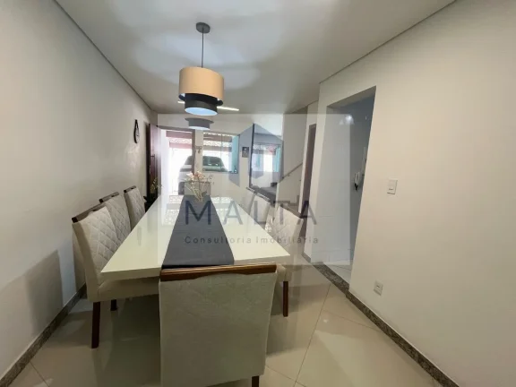 Imagem Casa Geminada para Venda em Belo Horizonte, Planalto, 3 dormitórios, 1 suíte, 3 banheiros, 2 vagas