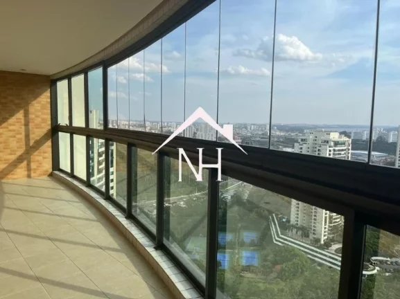 Imagem Apartamento de 192m c/3 suítes,4 vagas,quadra squash e poliesportiva,playground,academia,sauna,cinema,salão de festas e jogos,piscinas,churrasqueira