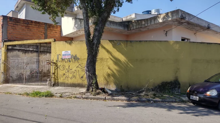 Imagem CASA TERREA DE ESQUINA NO PARQUE ERASMO OU RENDA EXTRA