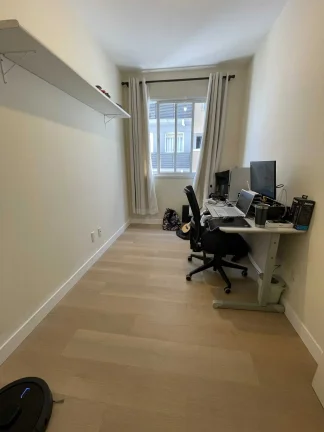 Imagem Apartamento com 3 dormitórios sendo 1 suíte e 1 vaga de garagem em Palhoça/SC