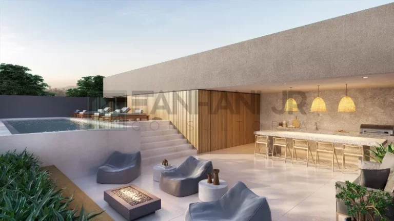 Casa de alto padrão com 577 m² em condomínio exclusivo no Jardim Europa! A casa tem 140m² de jardim exuberante. Condomínio horizontal fechado