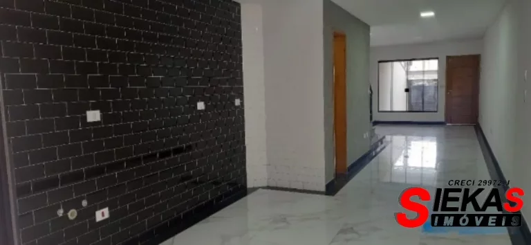 Imagem Impecável residência à venda na Penha de França, São Paulo-SP: 3 quartos, 3 suítes, 1 sala, 4 banheiros, 2 vagas, 121m²!