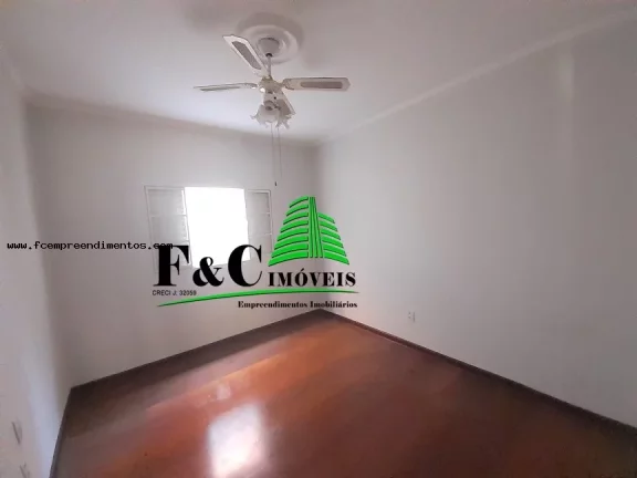 Imagem Casa para Venda em Limeira, Boa Vista, 3 dormitórios, 1 suíte, 2 banheiros, 2 vagas