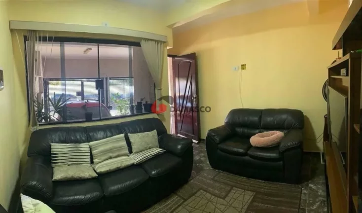 Imagem Casa à venda 5 Quartos, 1 Suite, 2 Vagas, 200M², Vila Palmares, Santo André - SP