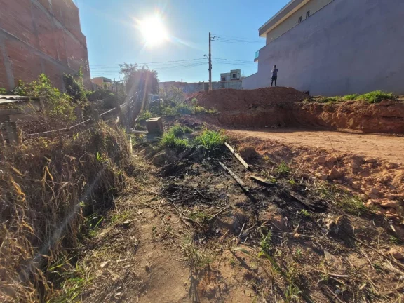 Imagem Terreno à venda, 125 m² - Ana Cristina II - Jandira/SP