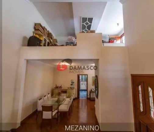 Imagem Casa à venda 3 Quartos, 1 Suite, 3 Vagas, 220M², Barcelona, São Caetano do Sul - SP