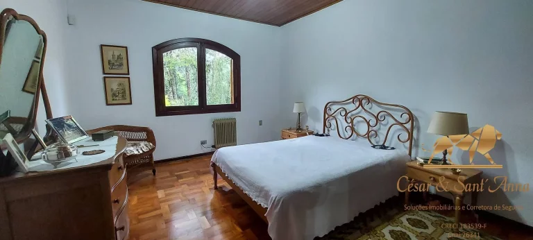 Imagem Casa a venda, com 5 dormitórios e 260m² em Campos do Jordão/SP