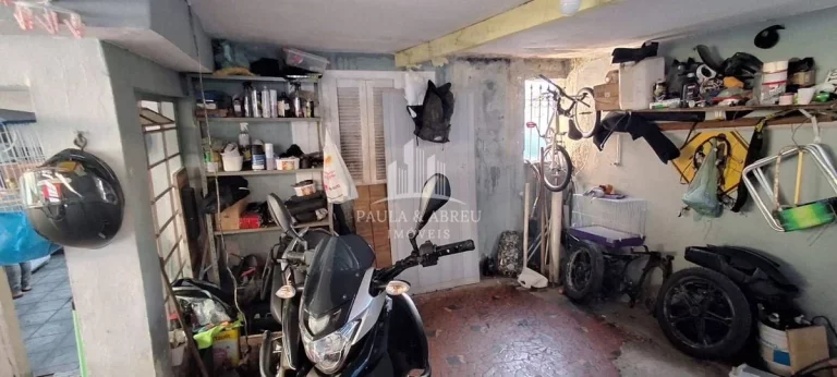 Imagem São 5 Casas 250m², 3 de 3 Cômodos e 2 de 2 Cômodos, 1 Vaga, Perto da Padaria da Globo no Jardim Zaíra, Mauá-SP