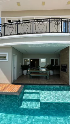 Imagem Casa à venda no Cond Alphaville, 2 pavimentos, planejados, piscina, Petrolina