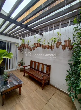 Imagem Encontre o Seu Novo Lar ou Espaço Comercial no Taquaral! 

Esta casa incrível no Taquaral é perfe...
