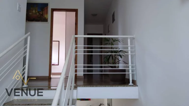 Imagem Sobrado à venda, 180 m² por R$ 779.000,00 - Vila Suissa - Mogi das Cruzes/SP