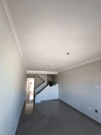 Imagem Sobrado com 160 M², 03 dormitórios sendo 01 suíte, 1 banheiro social e lavabo, sala para dois amb...