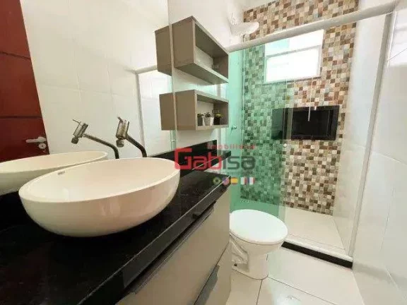 Imagem Casa com 3 dormitórios à venda, 130 m² por R$ 600.000,00 - São Matheus - São Pedro da Aldeia/RJ