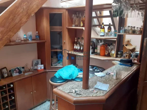 Imagem Casa em ótima localização no Carmo!