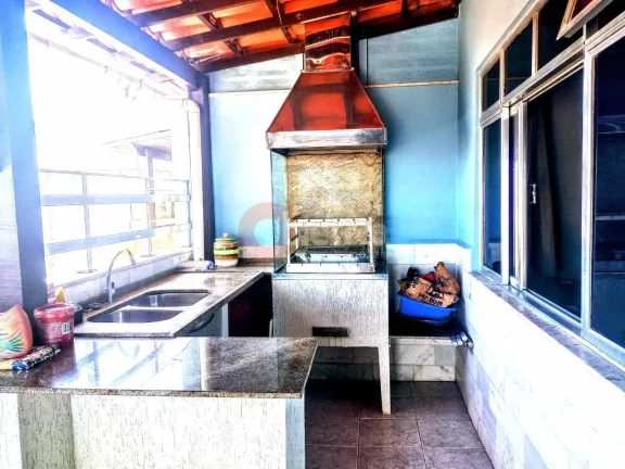 Imagem Cobertura mobiliada com 4 dormitórios à venda, 160 m² Braga - Cabo Frio/RJ