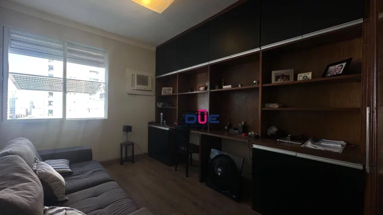 Imagem Apartamento com 3 dormitórios à venda, 125 m² por R$ 795.000 - Gonzaga - Santos/SP
