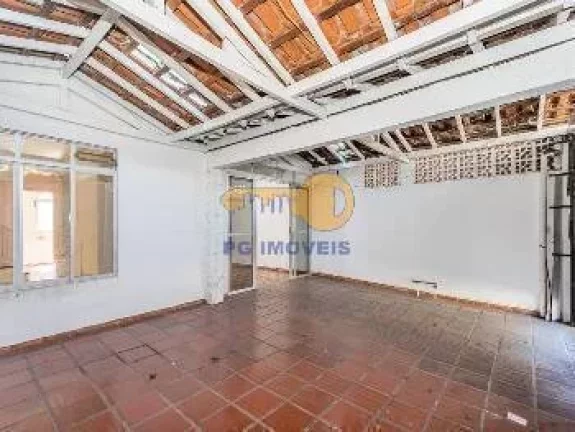Imagem SOBRADO RESIDENCIAL OU COMERCIAL NO CENTRO DE PARANGUÁ