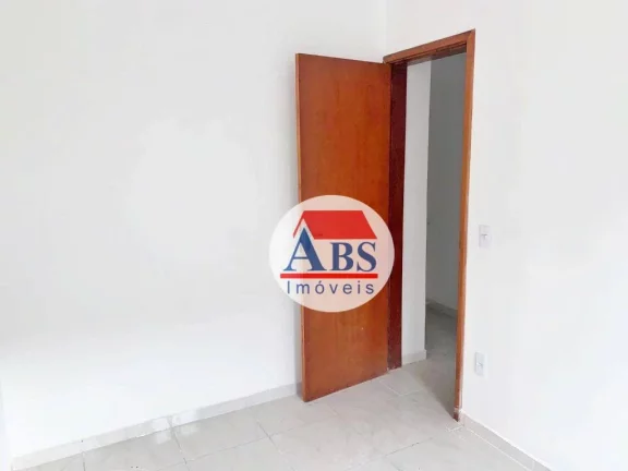 Imagem Sobrado com 2 dormitórios à venda por R$ 200.000,00 - Jardim Anhangüera - Praia Grande/SP