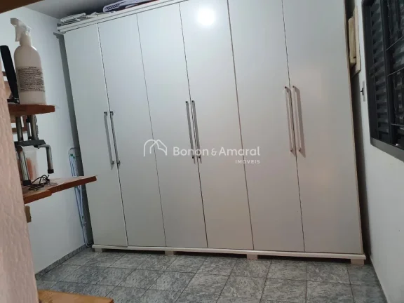Imagem Situada na Vila Monte Alegre, em Paulínia - SP, esta casa está disponível para venda e é ideal p...