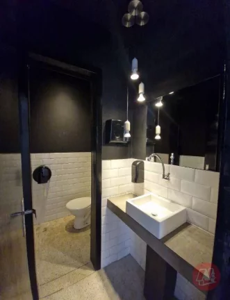 Imagem Loja para alugar, 380 m² por R$ 12.188,32/mês - Rio Branco - Porto Alegre/RS