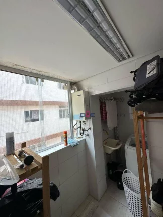 Imagem Apartamento com 2 dormitórios à venda, 90 m² por R$ 850.000,00 - Gonzaga - Santos/SP