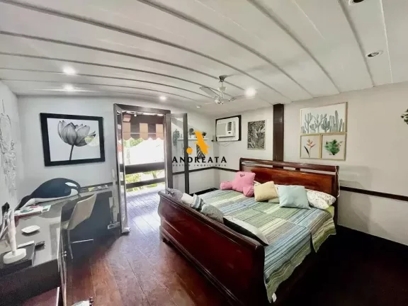 Imagem Novo Leblon- Maravilhosa casa - Que tal morar no melhor e mais completo condomínio da Barra???