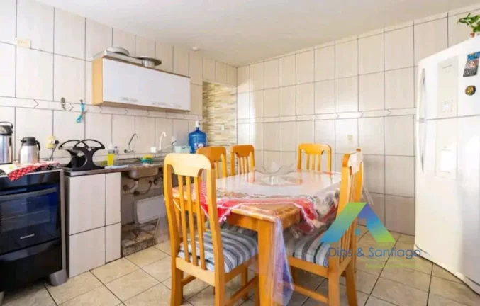 Imagem Casa Padrão Ótima Localização.
