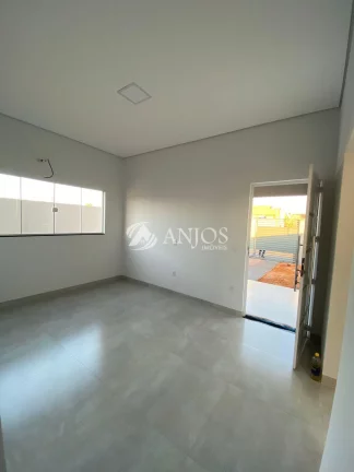 Imagem CASA NOVA, PRONTA PARA MORAR NO JARDIM VIENA, ACEITA FINANCIAMENTO, SINOP MT.