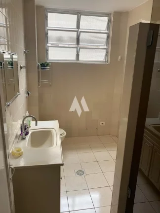 Imagem Apartamento 3 quartos mobiliado a 1 quadra da praia no coração do Gonzaga!