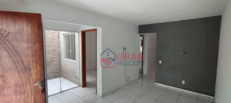 Imagem Casa com 3 dormitórios à venda em Araucária/PR