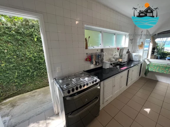 Imagem Casa a Venda em Juquehy Pé na Areia, aluguel de temporada em Juquehy com 4 dormitórios, 2 suítes c/vista ao mar, max. 10 pessoas | Juquehy Imobiliária