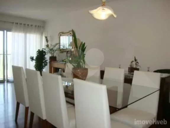 Imagem Apartamento à venda com 3 quartos, sendo 3 suítes, no condomínio Fazenda do Morumbi, São Paulo - SP