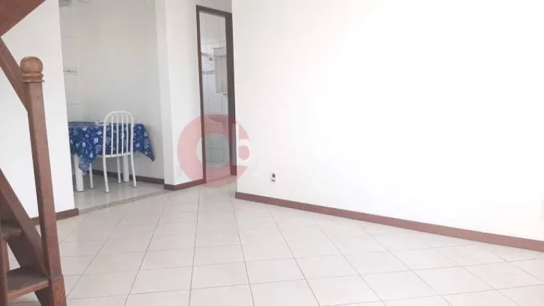 Imagem Casa com 2 dormitórios à venda, 90 m² por R$ 285.000,00 - Peró - Cabo Frio/RJ