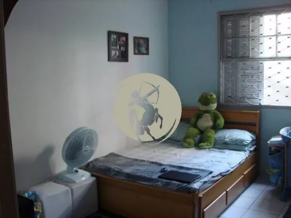 Imagem VENDO APARTAMENTO LOCALIZADO NA RUA ALEXANDRE MARTINS, RUA DO SHOPPING PRAIAMAR, PERTO DO SESC, PADA...