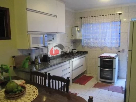 Imagem Sobrado à venda 3 Quartos, 1 Suite, 3 Vagas, 190M², Vila Guiomar, Santo André - SP