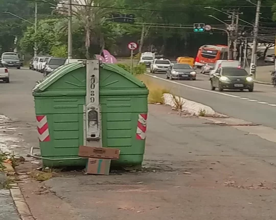 Imagem Galpão para alugar na Av. Corifeu de Azevedo com 1800.00m²