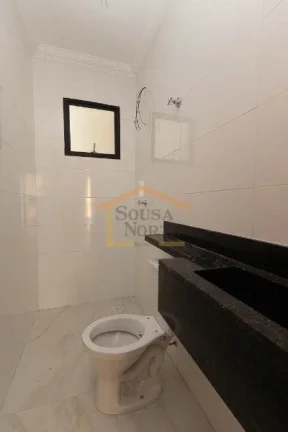 Imagem Apartamento com 33,70m², dispõe de 2 dormitórios, 1 banheiro, sala dois ambientes, cozinha com ga...