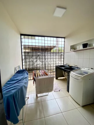 Imagem CASA Á VENDA, NO SETOR RESIDENCIAL NORTE EM SINOP - MT.