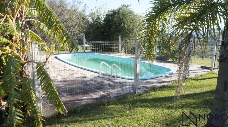Imagem Lindíssima chácara, 2,1ha, acesso asfaltado, com sede, cocheiras, horta, pomar,