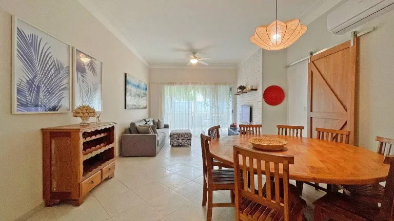 Imagem Luxuoso Aparthouse à Venda na Riviera de São Lourenço