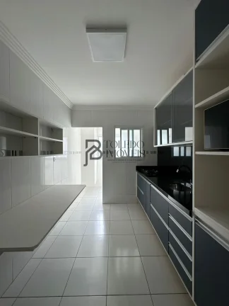 Imagem Apartamento com 2 Dormitórios sendo 1 suíte mobiliado na Guilhermina, Praia Grande